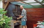 Holger barbecuing